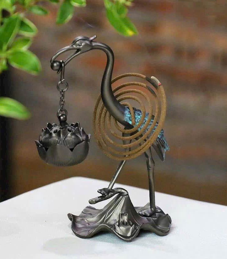 Sự Khác Biệt Giữa Nhang Trầm Không Tăm và Nhang Trầm Nụ